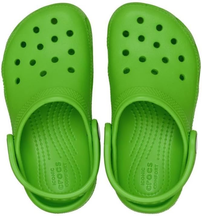 image:imageCrocs Kids Classic Clog Little KidBig KidToddlerCrocs Green