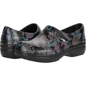 Crocs Women’s Neria Pro II Work Clogs, Enclosed Toe, Slip Resistant Shoes(Paisley Floral/Black)