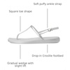 Crocs Women’s Miami Thong Sandal(Silver)