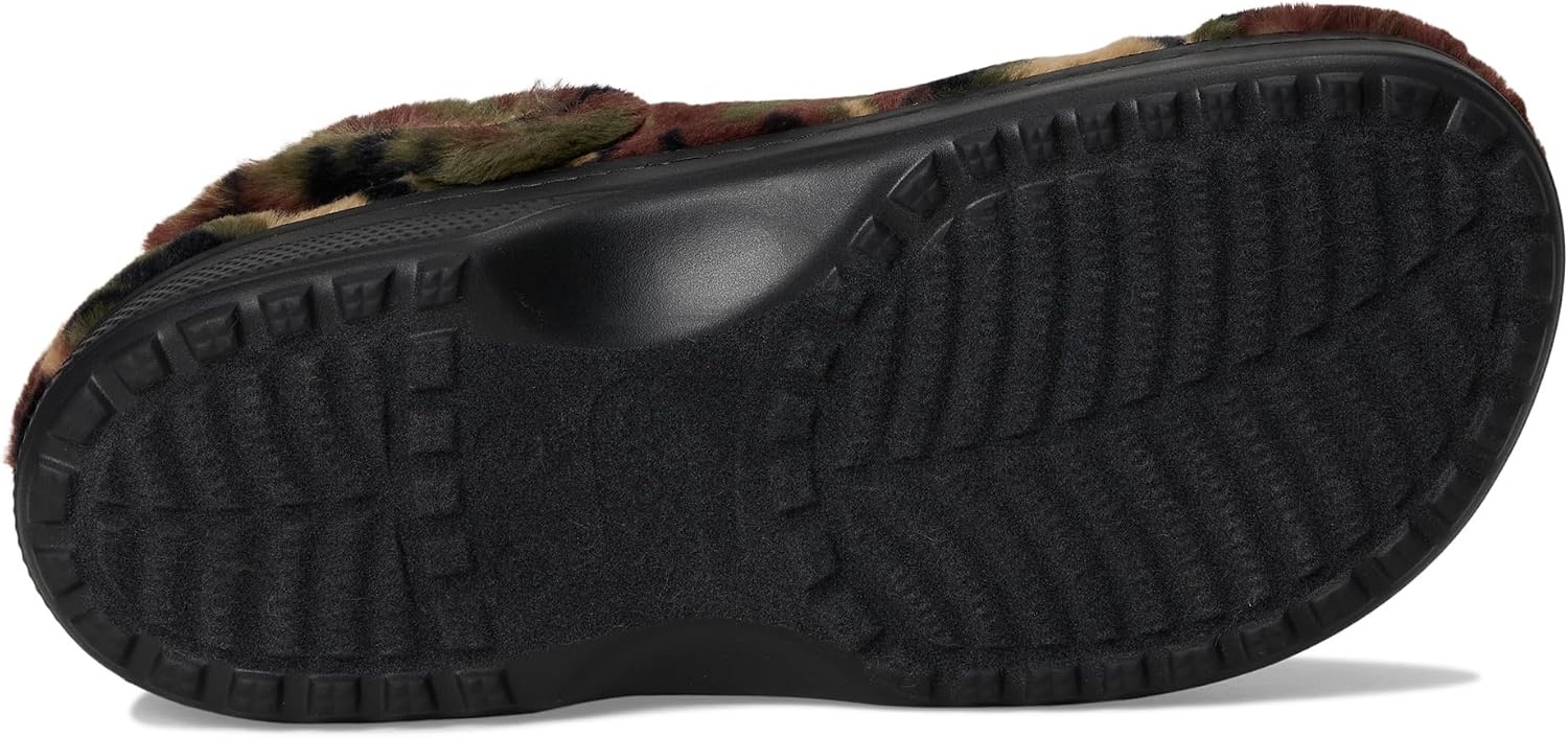 image:imageCrocs UnisexAdult Classic Unfurgettable Lined Clogs Fuzzy SlippersArmy GreenMulti